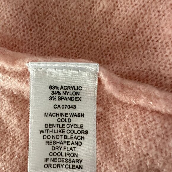 Very Soft Baby Pink V Neck Plus Size Sweater- NWT - Picture 5 of 6